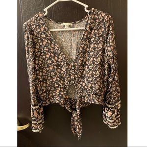 American Eagle cropped long sleeve flare top